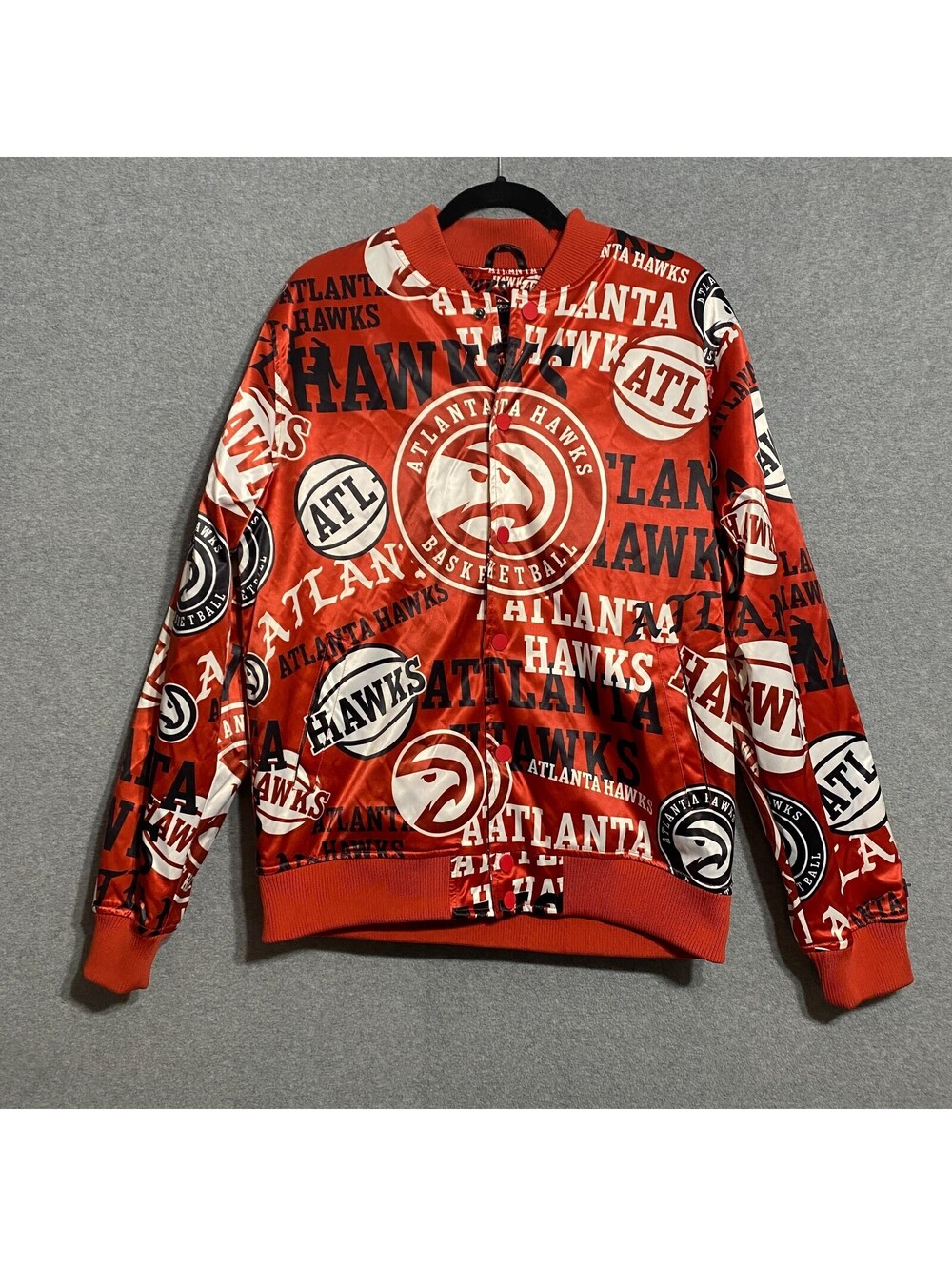 Pro Standard Atlanta Hawks Satin Snap Jacket Mens L All Over Print Basketball